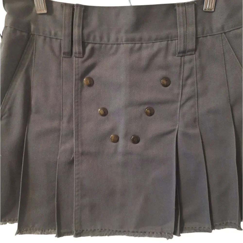 Utilikilts Gray pleated utility Kilt with raw hem size S 32 unisex